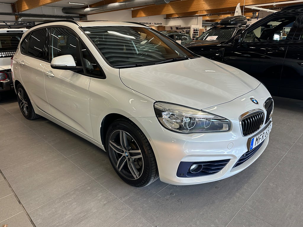 BMW 225xe Active Tourer Automat Sport line Plug-in hybrid glastak thumbnail