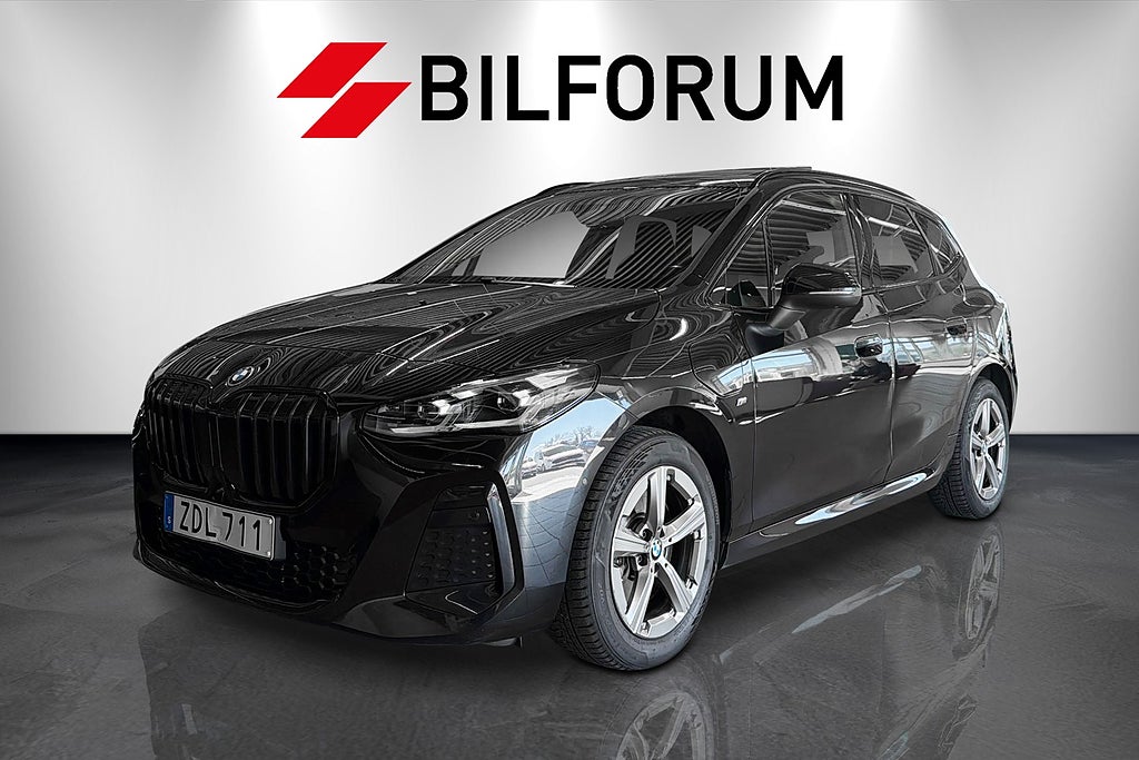 BMW 230e xDrive Active Tourer M-SPORT / PANORAMA / HARMAN / LED
