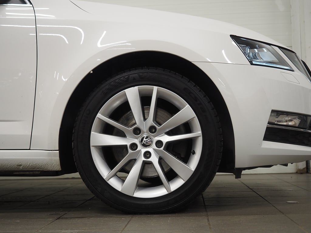 Skoda Octavia 2.0 TDI 184hk 4x4 Style |Drag|D-värm|Kamera| 2020