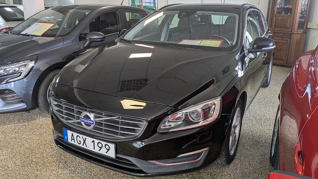 Volvo V60 D3 Momentum Euro 6