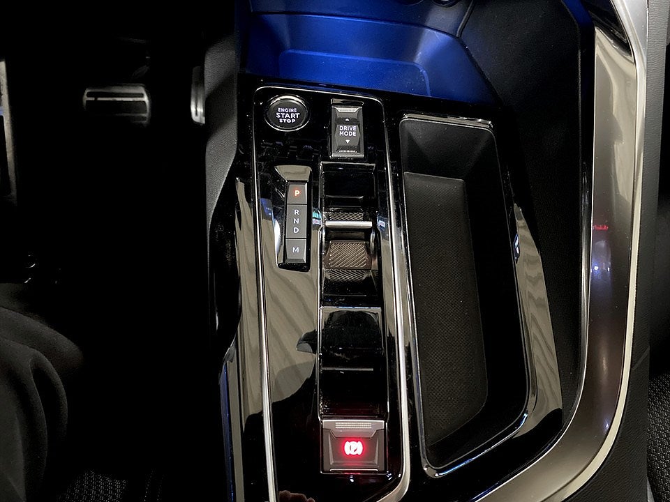 Bild på Peugeot 5008 GT 1.2 PT 130hk Aut - 7-SITS,B-KAMERA,NAV