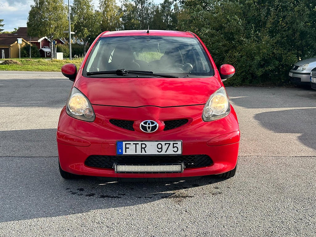 Toyota Aygo 5-dörrar 1.0 VVT-i Euro 4