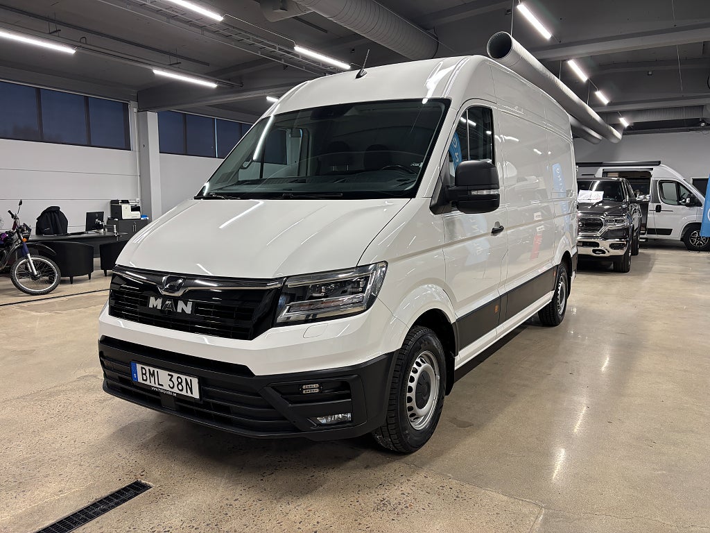 MAN TGE 2.0TDI 177hk Värmare Drag B-Kamera CARPLAY Moms