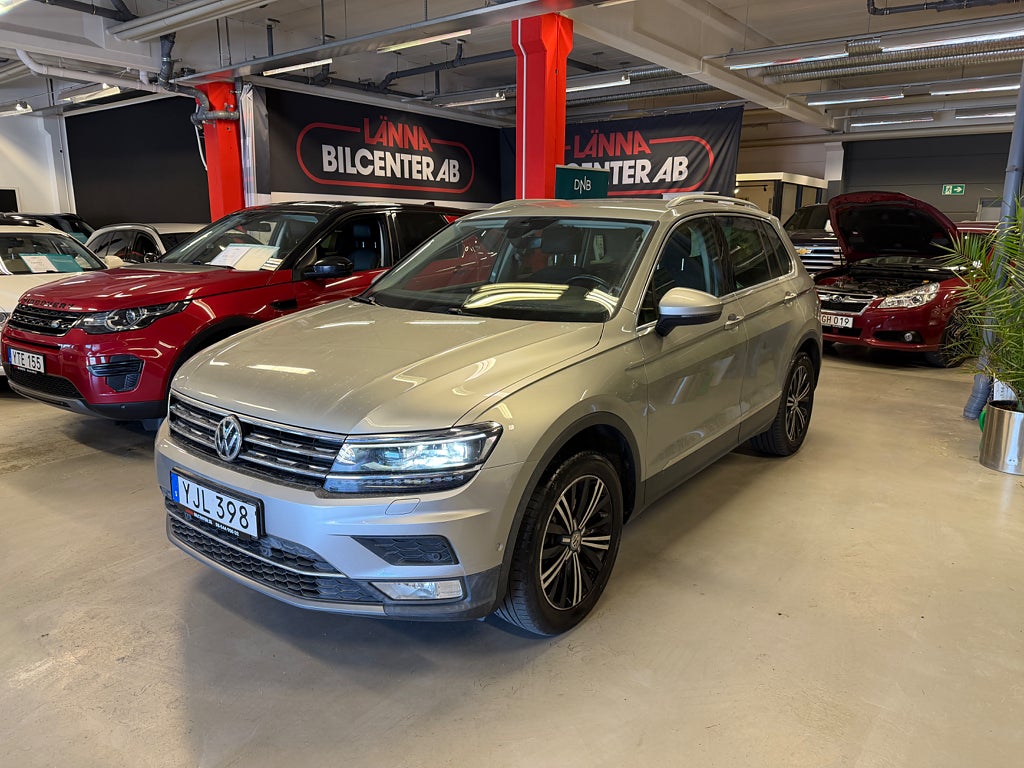 Volkswagen Tiguan 2.0 TDI 4Motion Aut 2 ägare Drag PDC Kamera Värmare SoV