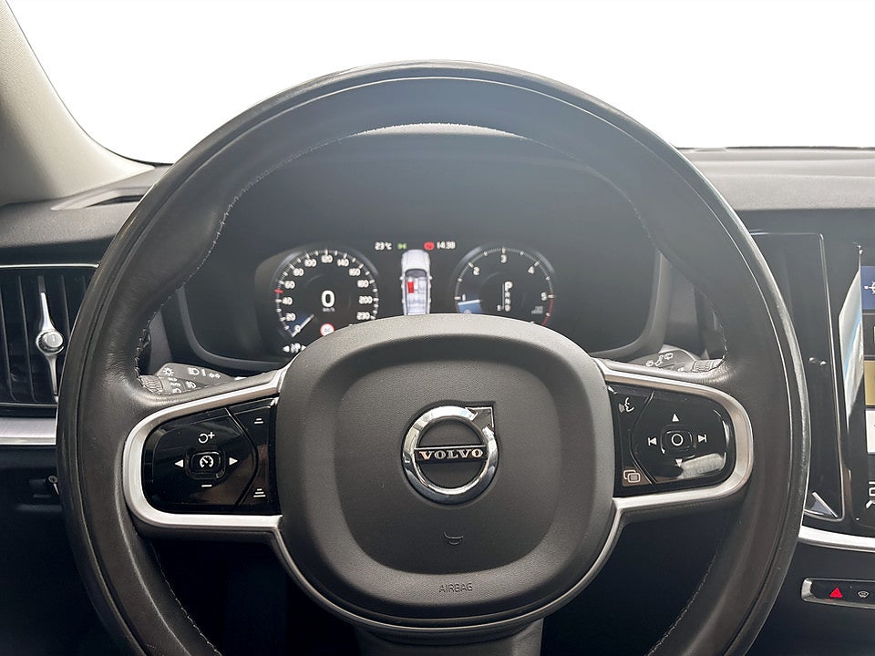 Bild på Volvo V60 Cross Country Advanced D4 Geartronic 190hk Aut 4WD B-KAMERA CARPLAY