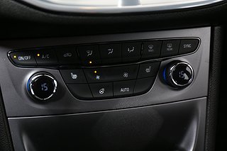 Halvkombi Opel Astra 17 av 19