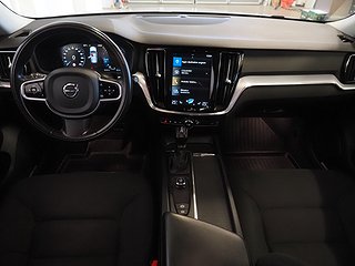 Kombi Volvo V60 12 av 17