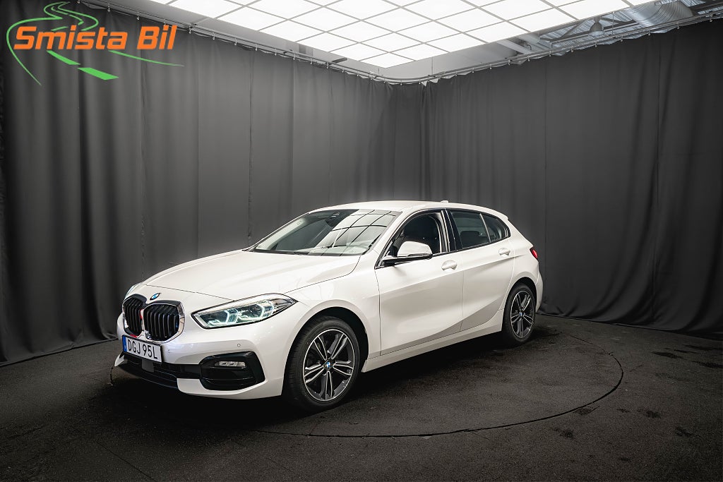BMW 118I Sport Line SHADOW LINE SPORTSTOLAR