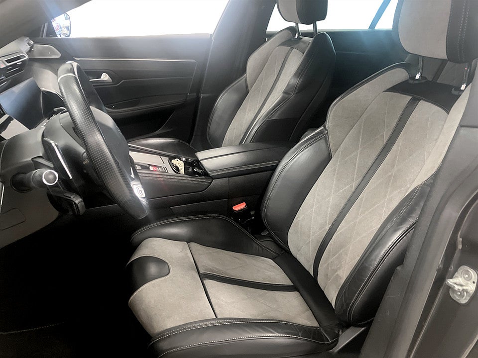Bild på Peugeot 508 SW GT PHEV 225hk Aut B-KAMERA CARPLAY ELSTOL