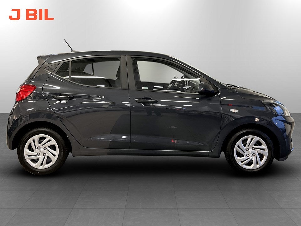 Bild på Hyundai i10 Essential 1.0 67hk - CARPLAY, RATTVÄRME