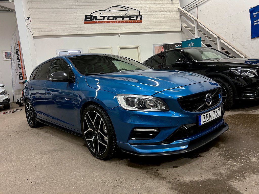 Volvo V60 Polestar T6 AWD 367 hk R-Design / Kolfiber / PVärm