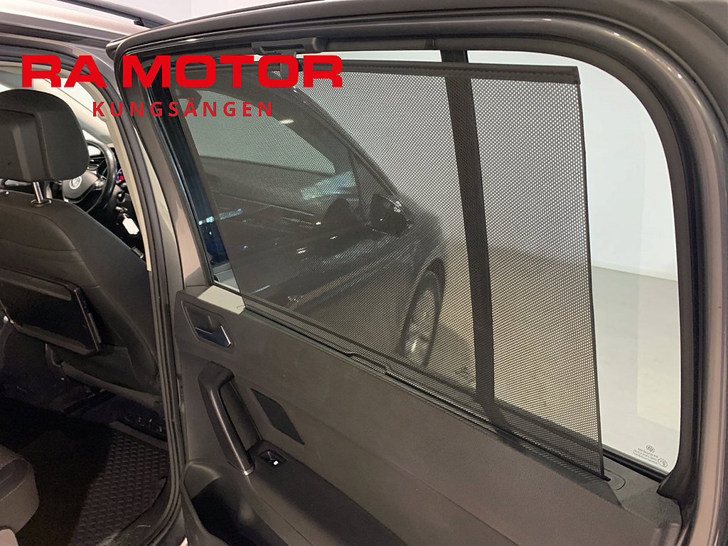 Volkswagen Touran 1.4 TSI, 150hk | Drag | Kamera | 7-sits | Värmare 2017
