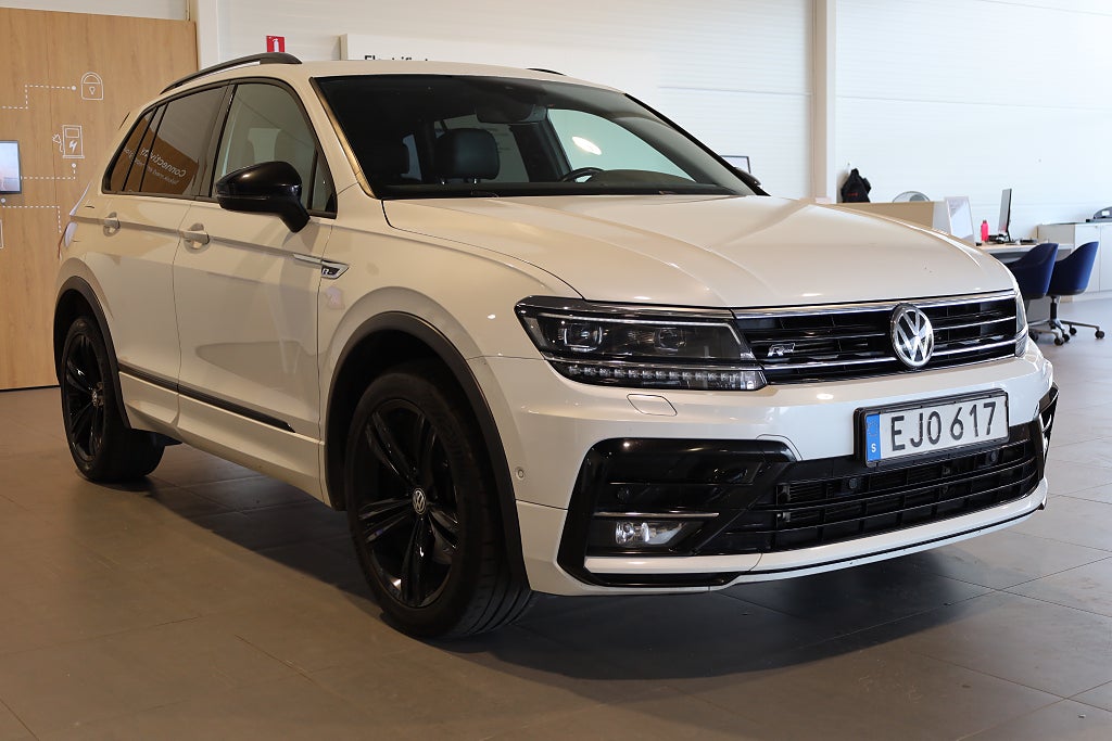 Volkswagen Tiguan 2.0 TSI 4M AUT R-Line Pano Cockpit Dynaudio Värmare Dra 2019