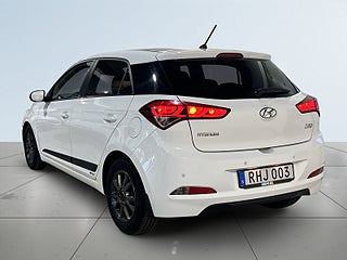Hyundai i20 1.0 Premium Extraljus Rattvärme Mvärm Psens S/V-hjul