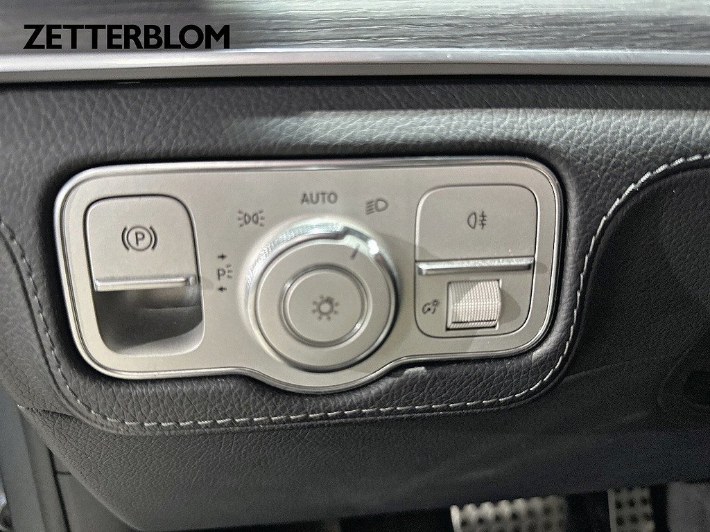 SUV Mercedes-Benz GLE 15 av 27