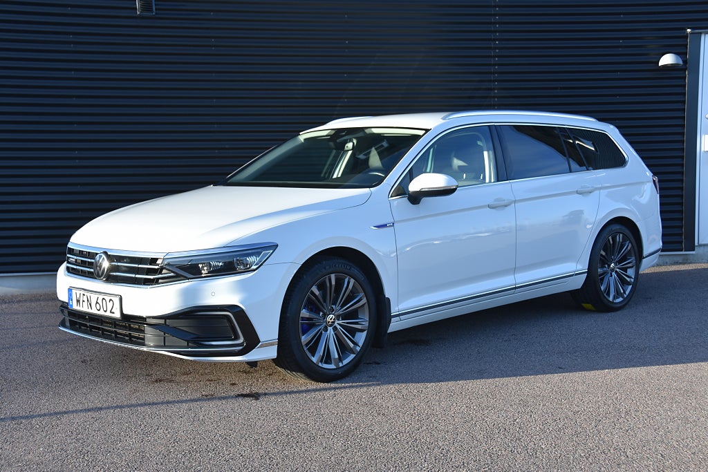 Volkswagen Passat Sportscombi GTE Executive Business Drag, Värmare Eu6
