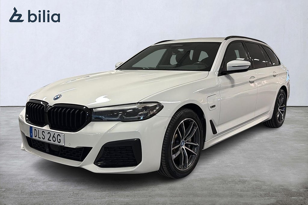 BMW 530e Touring M-sport | Drag | Aktiv farth. | Backkamera |H&K