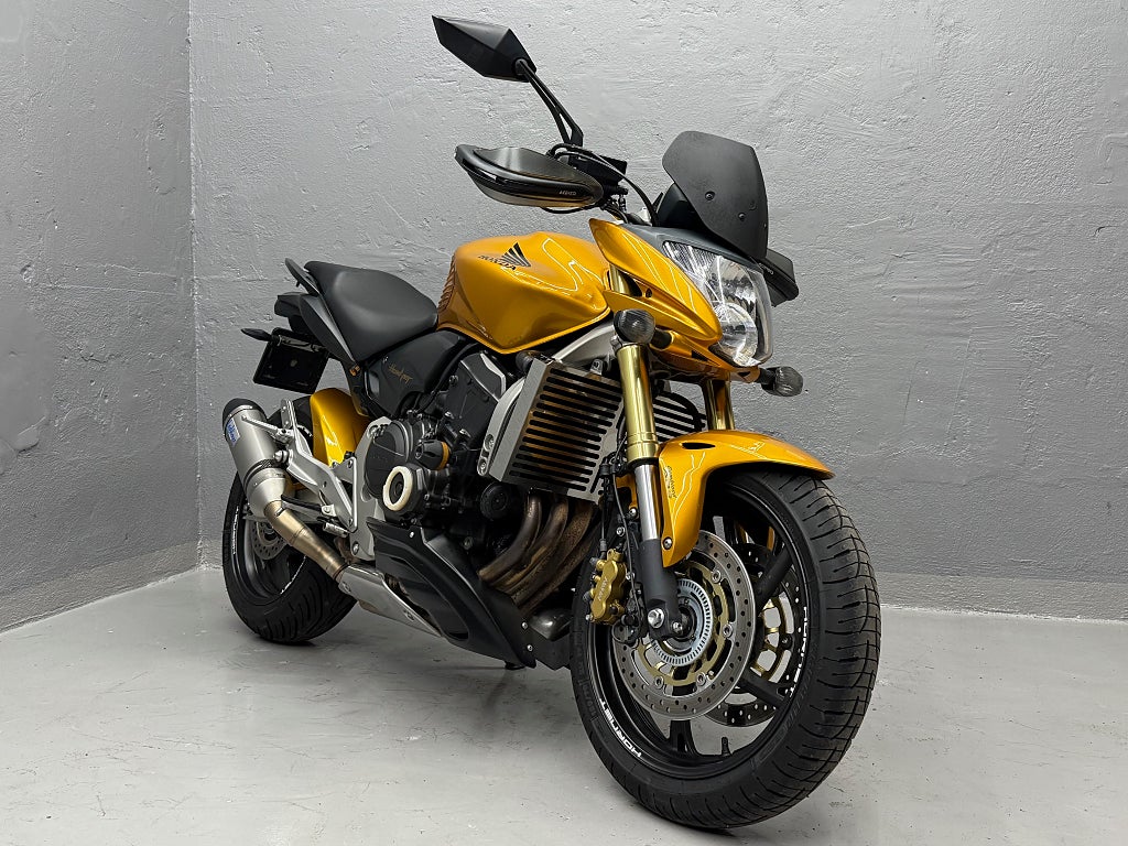 Honda Hornet 600 CB600FA