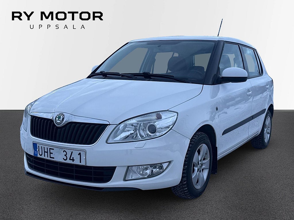 Skoda Fabia 1.2 TSI 86hk Elegance Sensorer Farthållare
