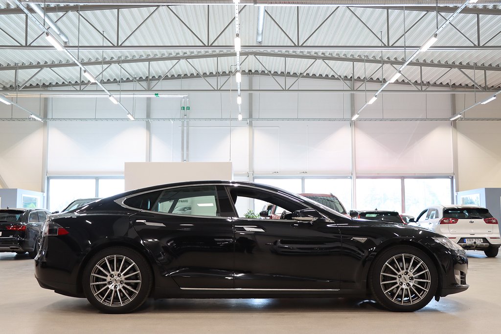 Tesla Model S 85, 378hk, 2015