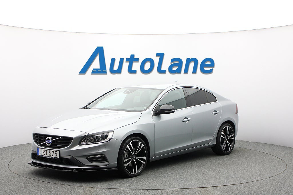 Volvo S60 T5 R-Design, Navigation, Rattvärme, PDC 245hk