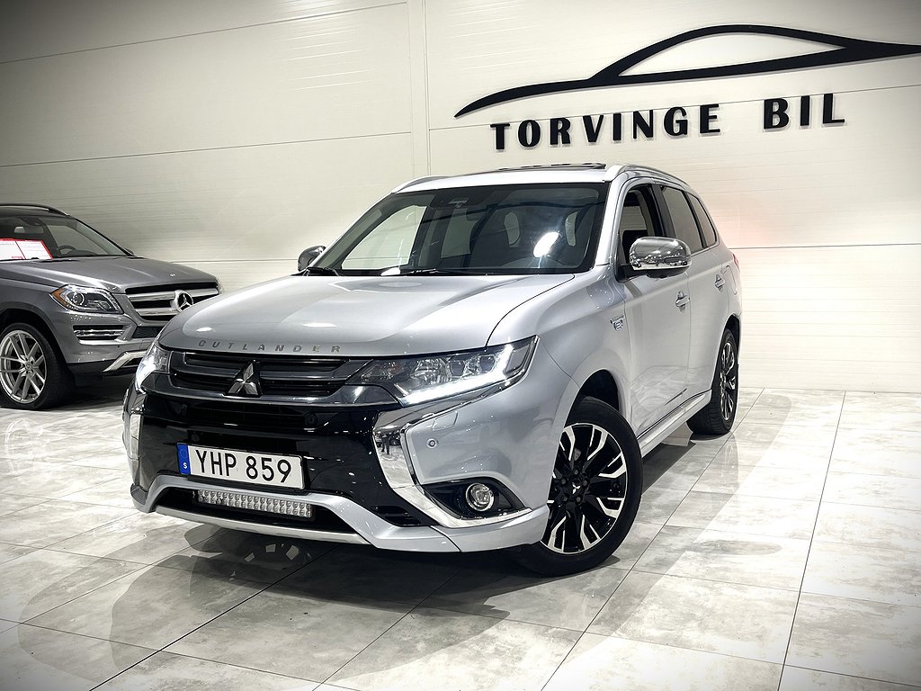 Mitsubishi Outlander PHEV/Business/Taklucka/360 kamera/Drag