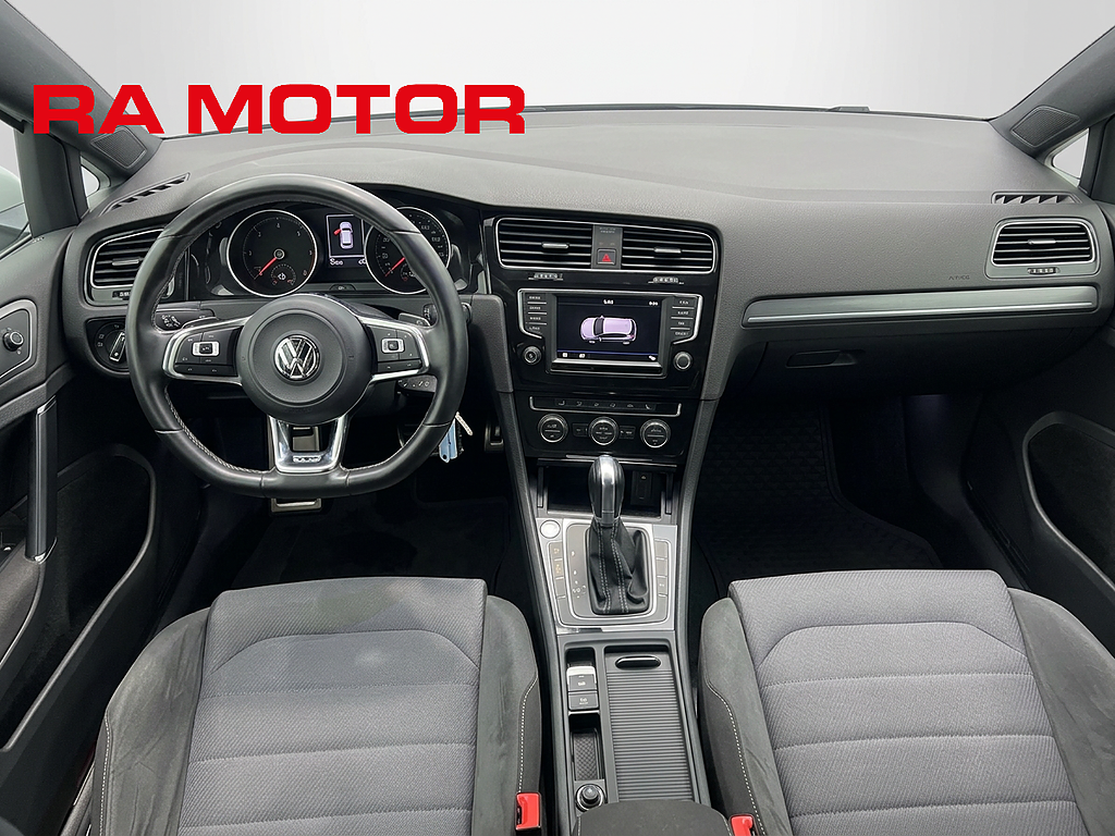 Volkswagen Golf 2.0 TDI 150hk DSG R-Line| D-värm |Drag | Backkamera | 2017
