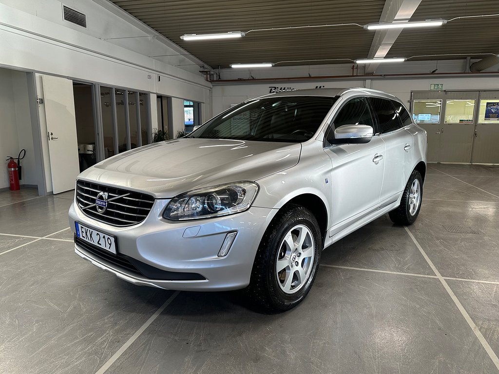 Volvo XC60 D4 Momentum, Ocean Race Dragkrok Rattvärme M-Värm