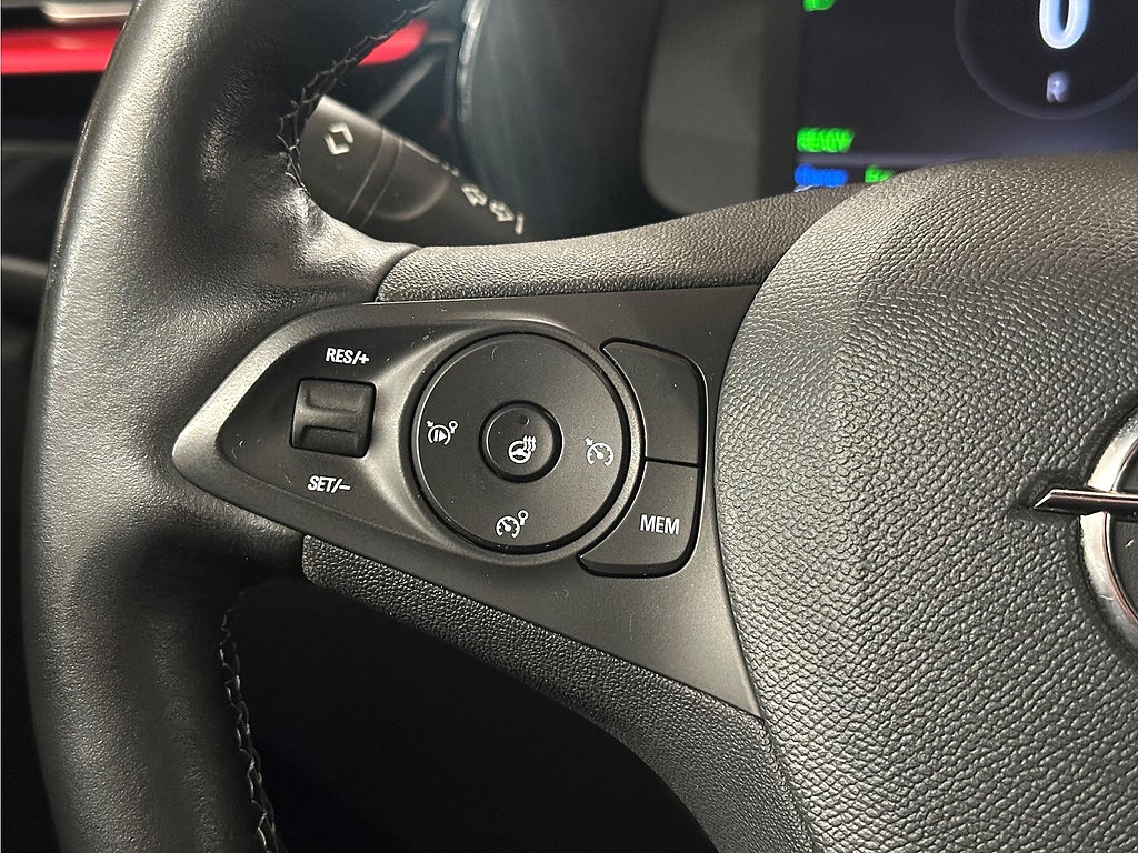 Bild på Opel Corsa-e Designline 50kWh 136hk Aut - B-KAMERA, CARPLAY