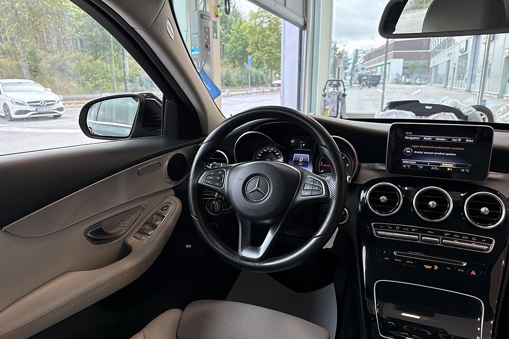 Mercedes-Benz C 220 d 4MATIC 9G-Tronic Avantgarde Läder/Kamera/PDC