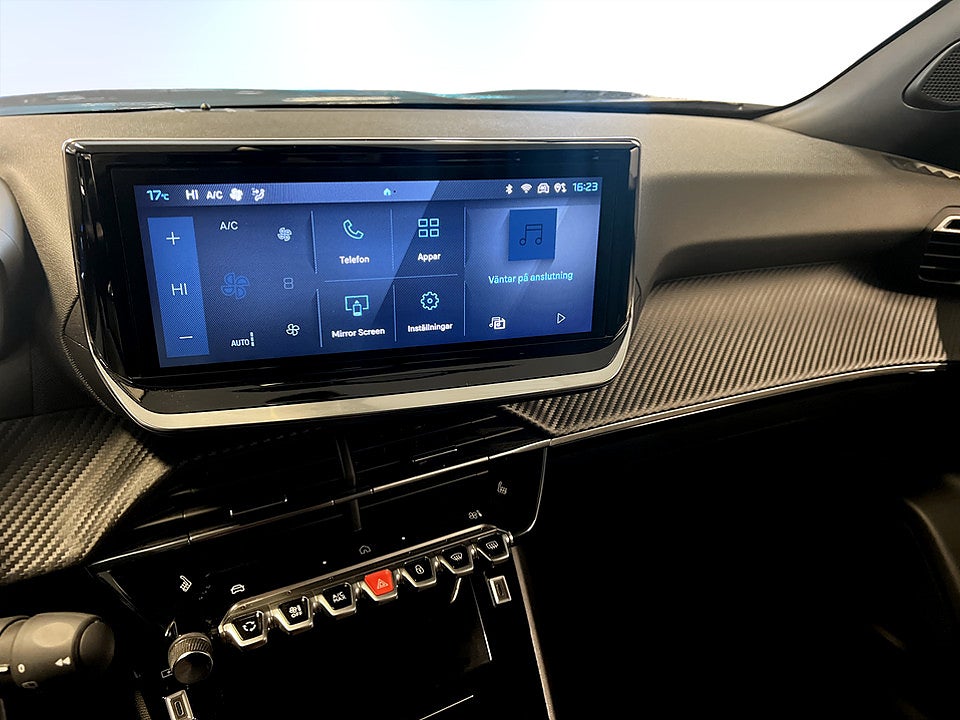 Bild på Peugeot 2008 Allure 1.2 PT 130hk B-KAMERA CARPLAY