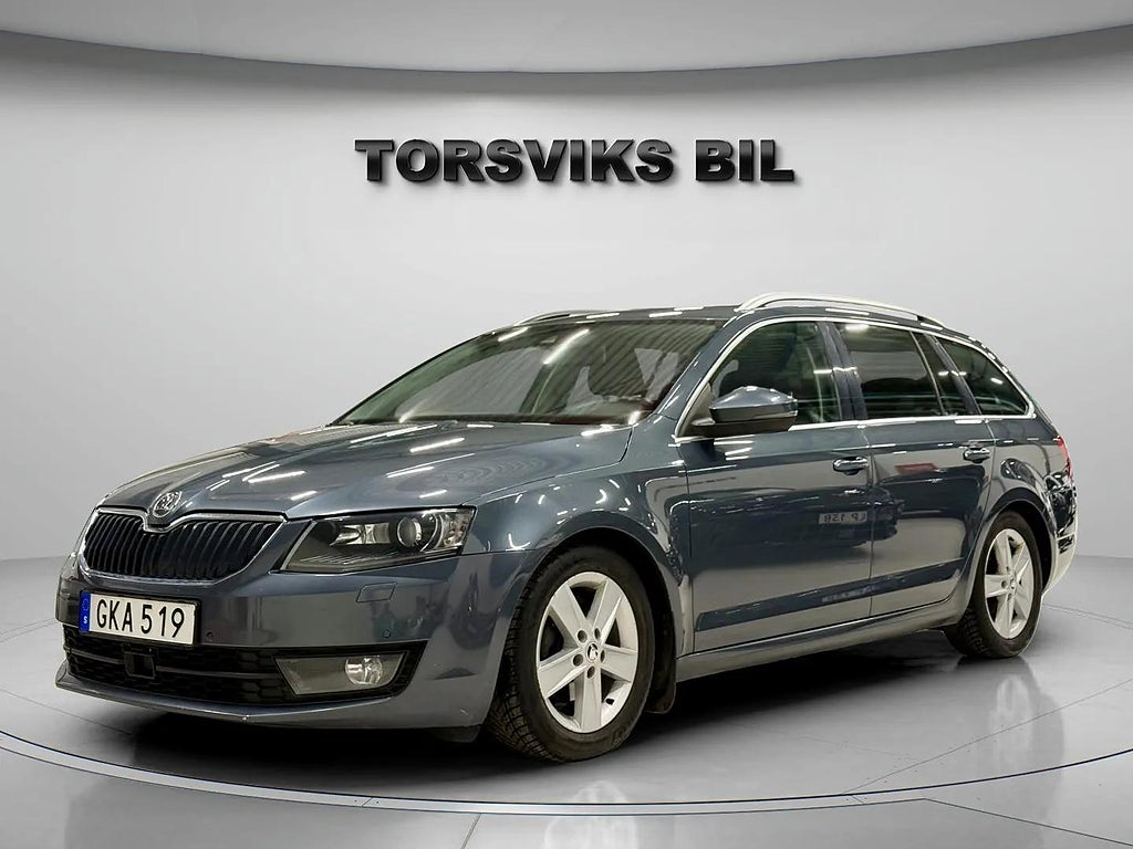 Skoda Octavia Kombi 2.0 TDI Business Edition, Vinterhjul Hemleverans - miniatyr 2