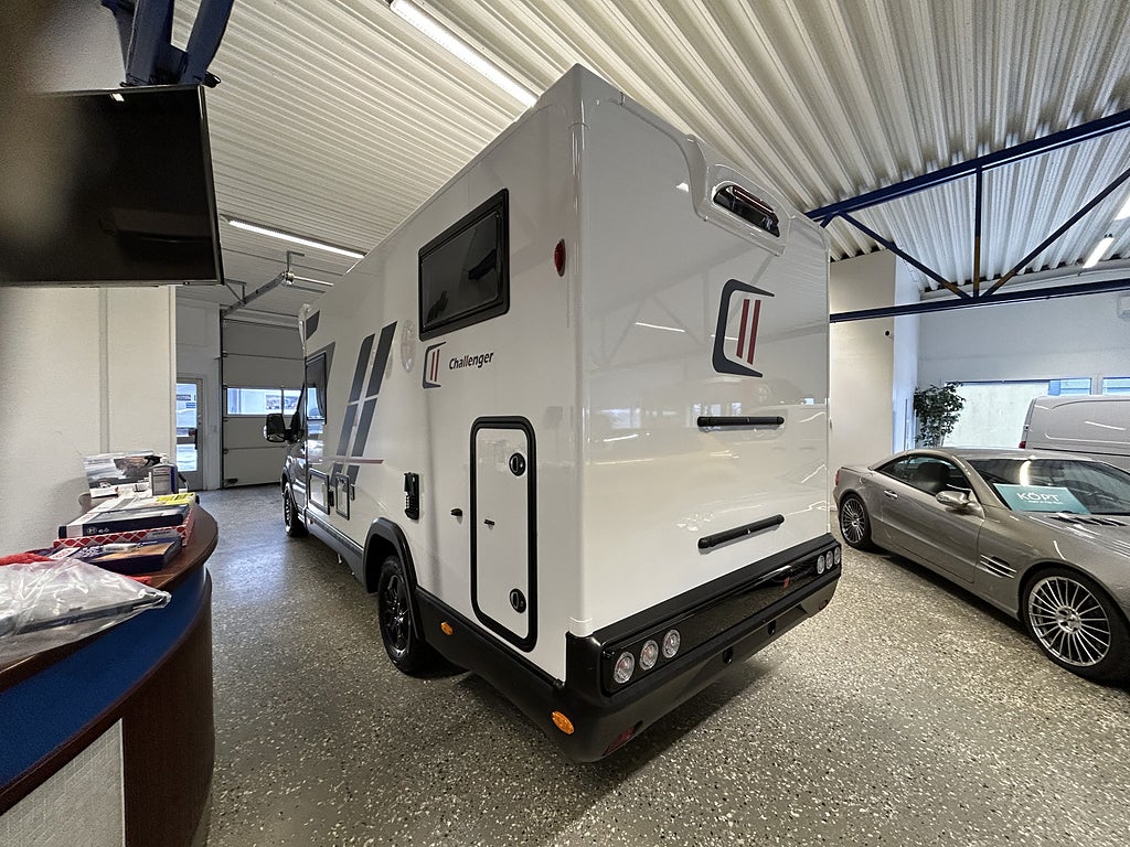 CHALLENGER S217 2026 - miniatyr 3