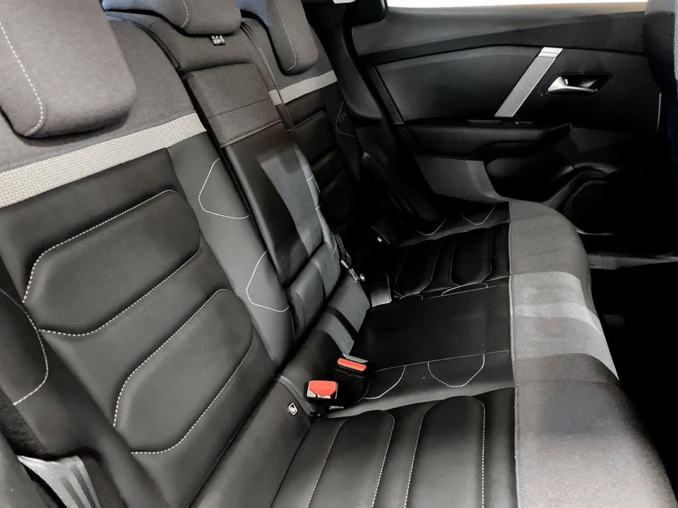 Bild på Citroën C4 Shine 1.2 PT 130hk Aut - B-KAMERA, EN ÄGARE