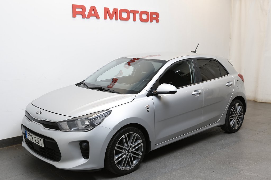 Kia Rio 1,4 Launch Edition Aut 5D Navi CarPlay Motorvärmare 2017