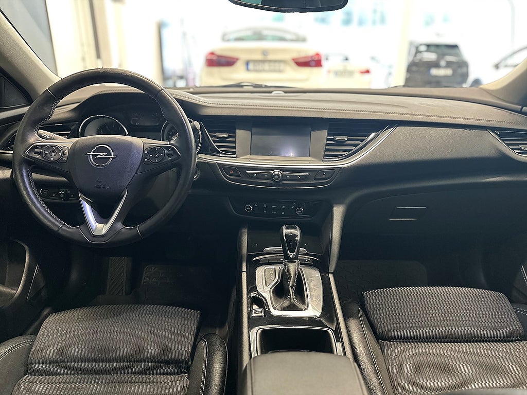 Opel Insignia Grand Sport 1.5 Turbo/B-Kamera/Rattvärme