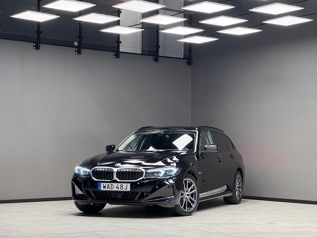 BMW 330e xDrive Touring / B-kamera / Drag 