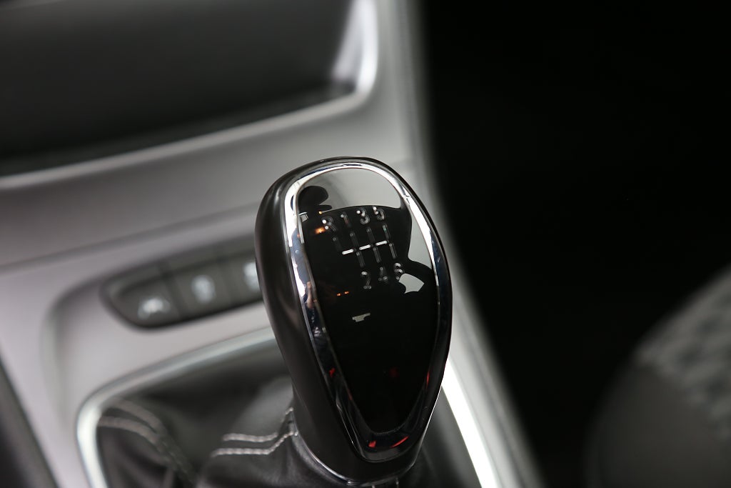 Opel Astra 1,6 CDTI ecoFLEX Enjoy Motorvärmare 2016