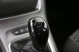 Halvkombi Opel Astra 16 av 24