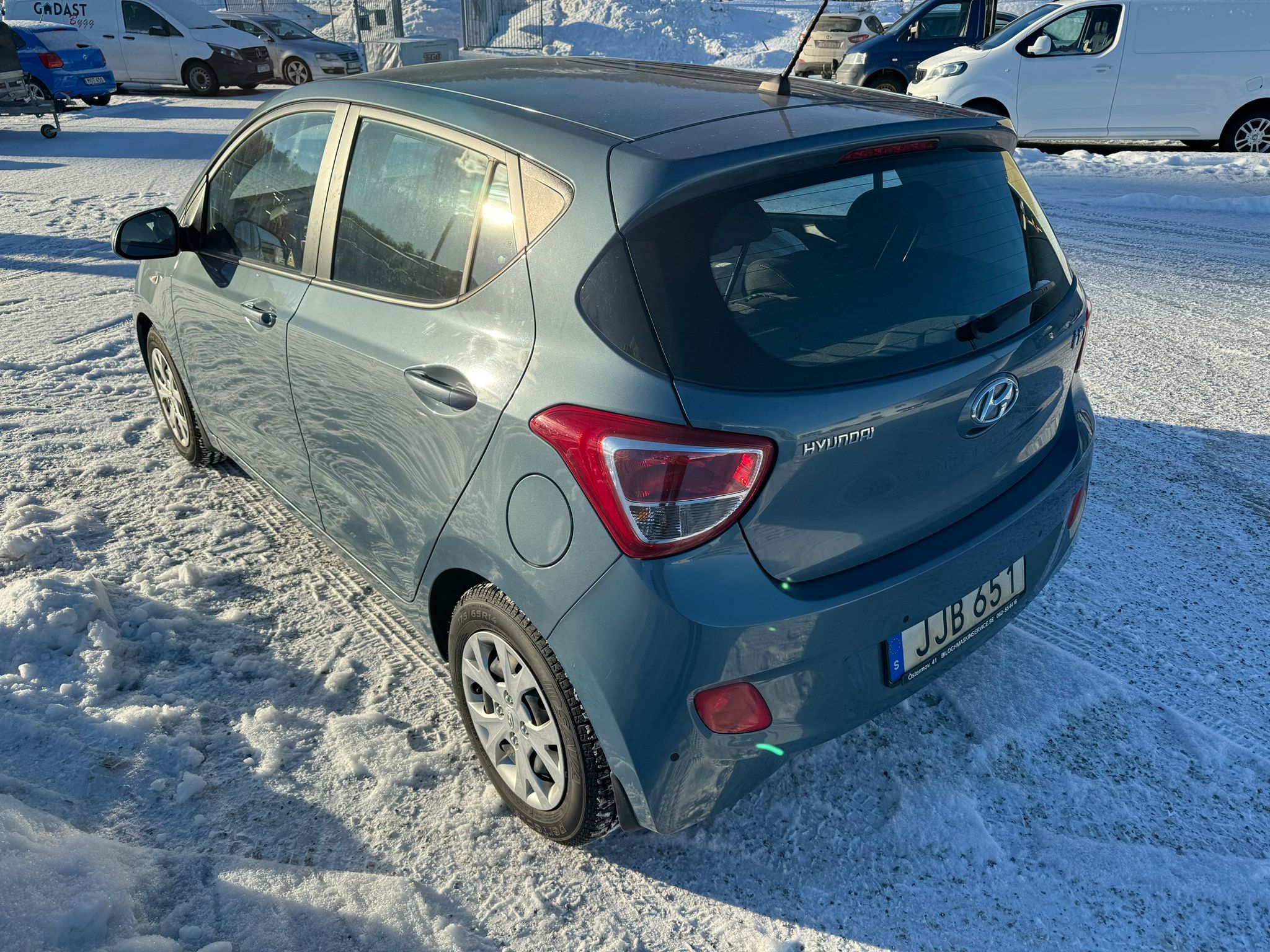 Hyundai i10 Vi förmedlar din bil 2015, bild 3/34