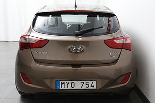 Halvkombi Hyundai i30 7 av 16