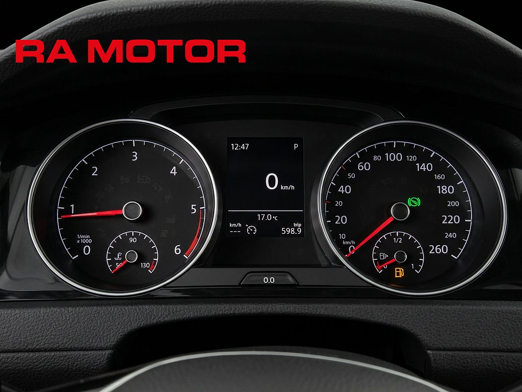 Volkswagen Golf SC 1.6 TDI 116hk | D-värm | Backkamera | Adaptiv-Fart