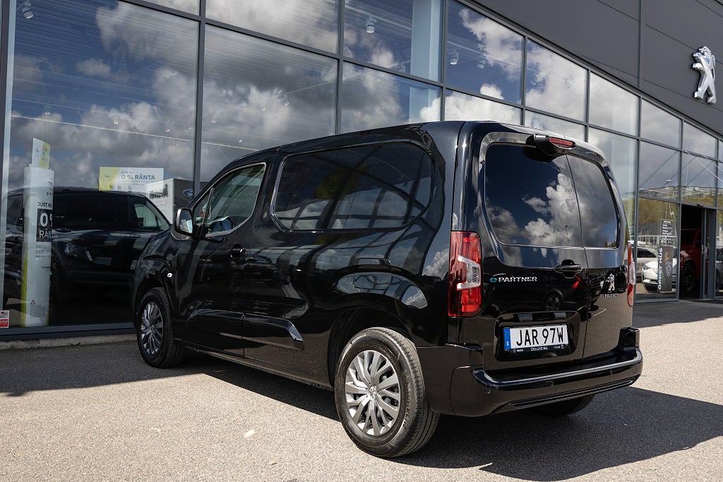 Peugeot e-Partner PRO+ L1 3,3m3 Electric 136 50kWh Nyservad