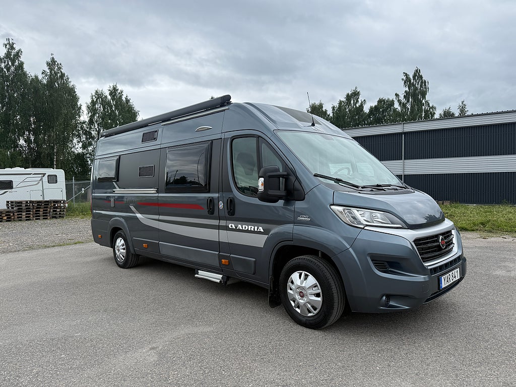 Adria Twin 640 SLX 