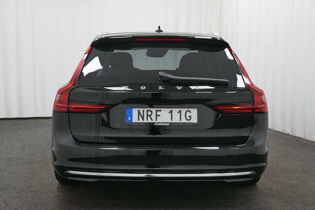 Volvo V90 Recharge T6 Inscription Expression