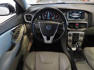 Halvkombi Volvo V40 15 av 22