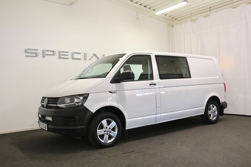 Volkswagen Transporter Kombi T30 2.0 TDI Automat 5-Sits Värmare