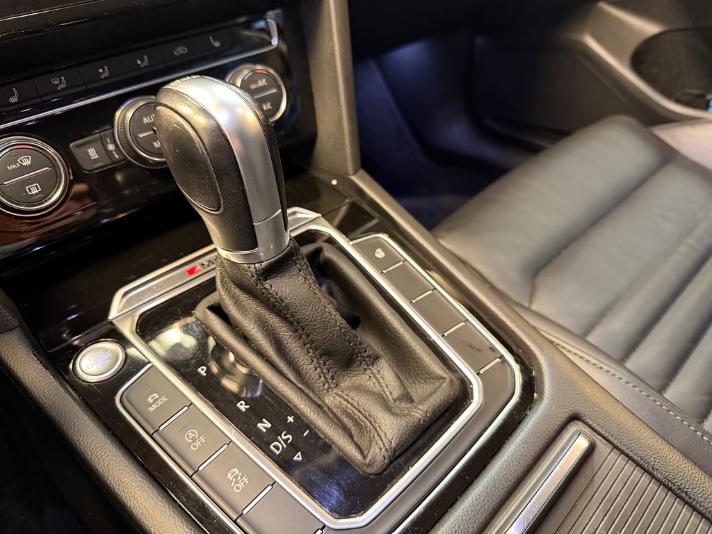Volkswagen Passat 2018 - miniatyr 13