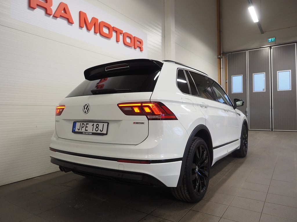 Volkswagen Tiguan TSI 190hk 4Motion R-Line Black | Värmare | 2020