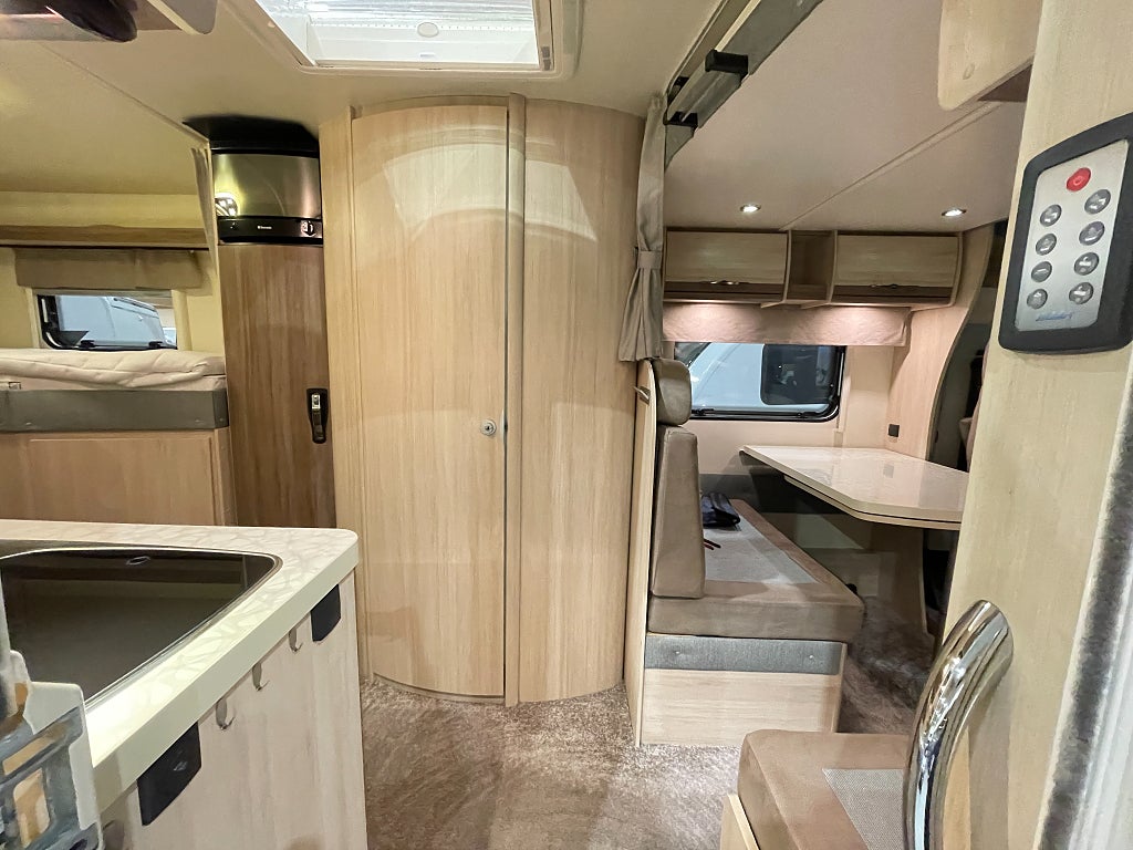 Hobby Siesta T70 HGE / AC bodel / Solcell / Taksäng / Automat - Hobby